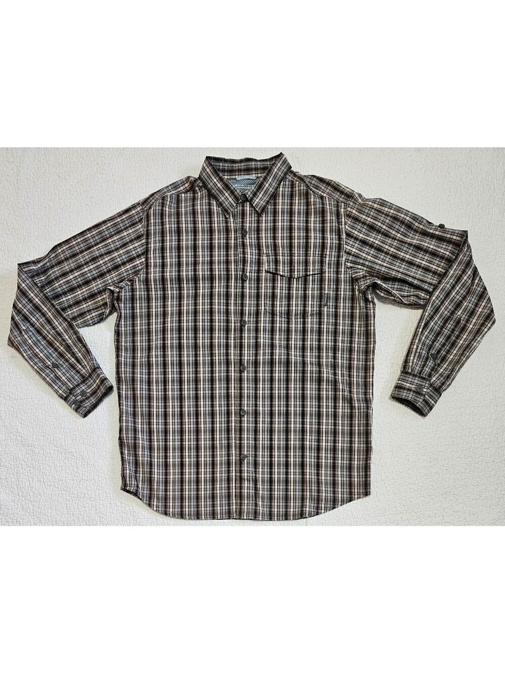 Columbia Lightweight Back Vented Omni Wick Plaid Button Down Shirt